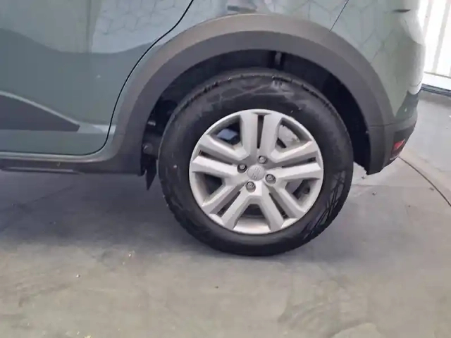 Dacia Sandero eco-g 100 — photo 6