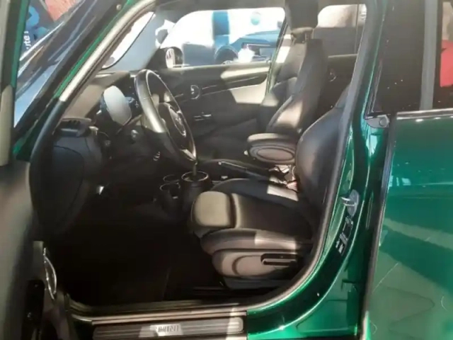 Mini Mini 5 portes cooper 136ch  essential bva7 — photo 9