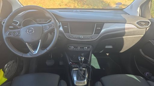 Opel Crossland X 1.2 Turbo 110 BVA6 - Ultimate – 2019 – 89426 km – Essence – Boîte Automatique — photo 28