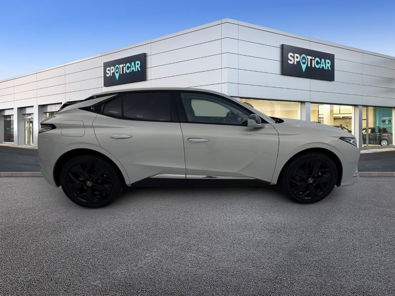 Ds Ds 4 puretech 130 eat8 performance line+ — photo 4