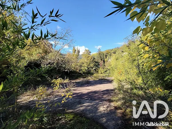 Terrain 757 m² Le vigan