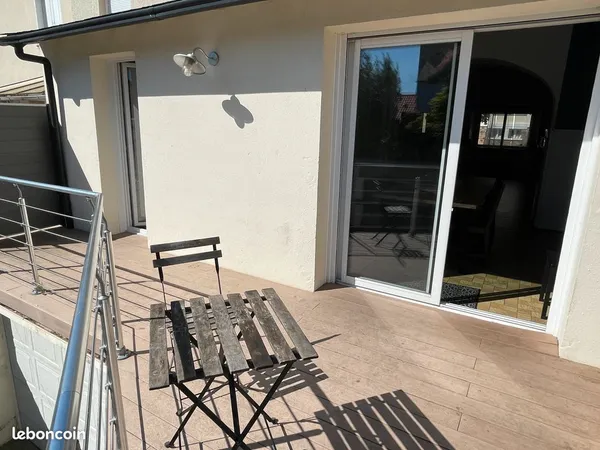 Chambre en colocation - maison meublée - cholet centre