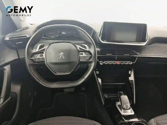 Peugeot 2008 puretech 130 s&amp;s eat8 — photo 8