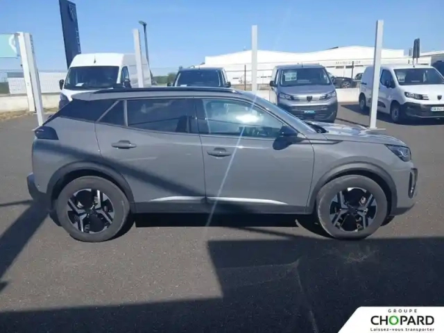 Peugeot 2008 hybrid 136 e-dcs6 — photo 31