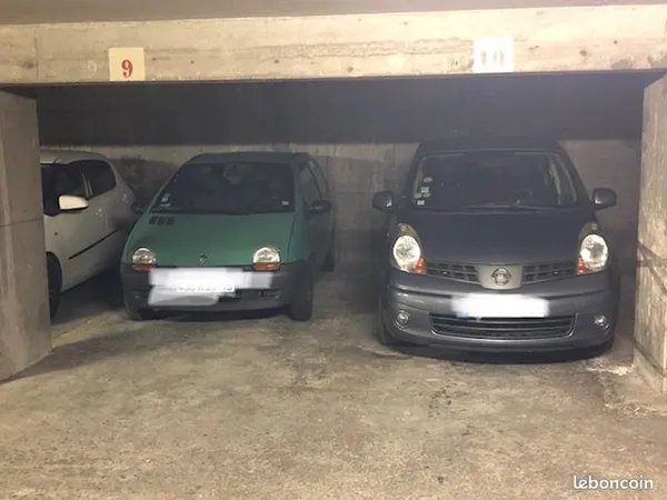 Parking 75012