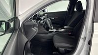 Peugeot 208 1.2 PureTech 100ch S&S Active Pack EAT8 — photo 12