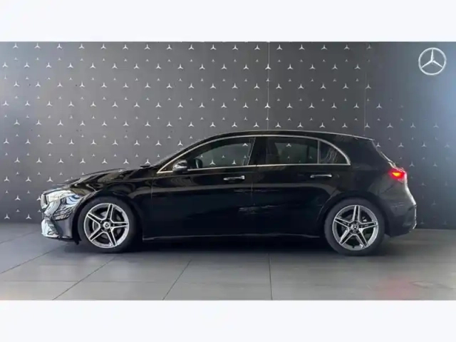 Mercedes Classe A 200 d amg line — photo 2