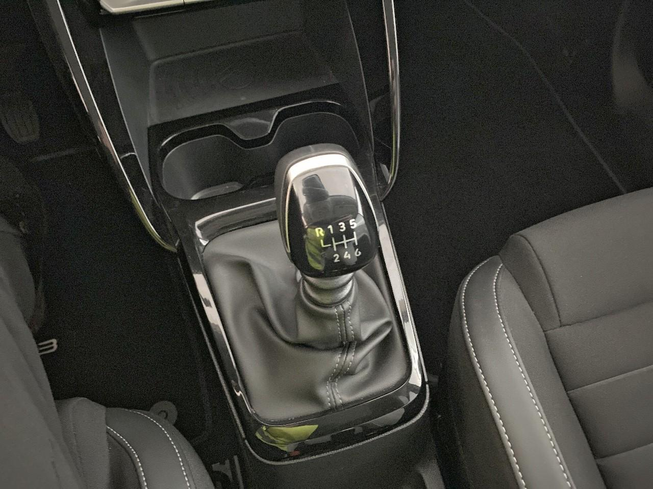 Citroën C3 turbo 100 ch bvm6 max — photo 17