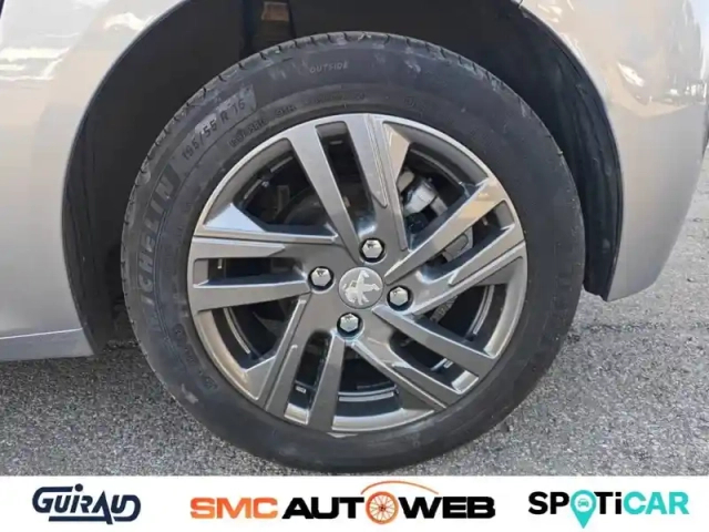 Peugeot 208 puretech 100 s&amp;s eat8 — photo 35