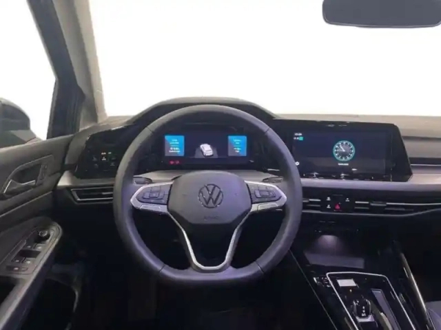 Volkswagen Golf 1.5 etsi opf 150 dsg7 style — photo 4