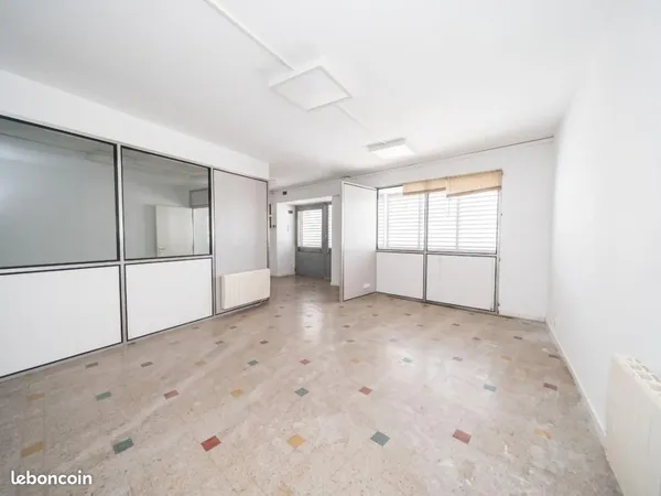 Local commercial 129 m²