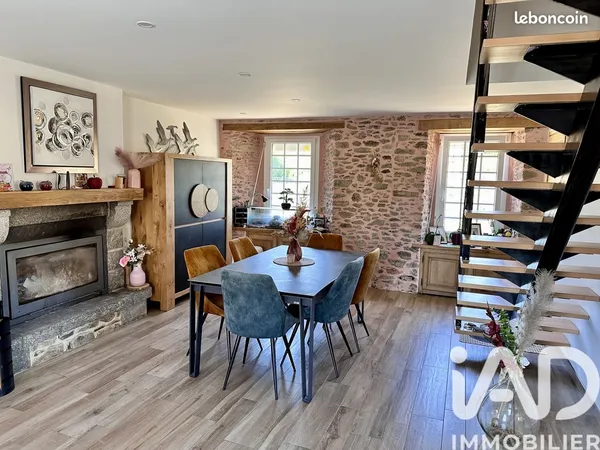 Propriété 8 pièces 200 m²