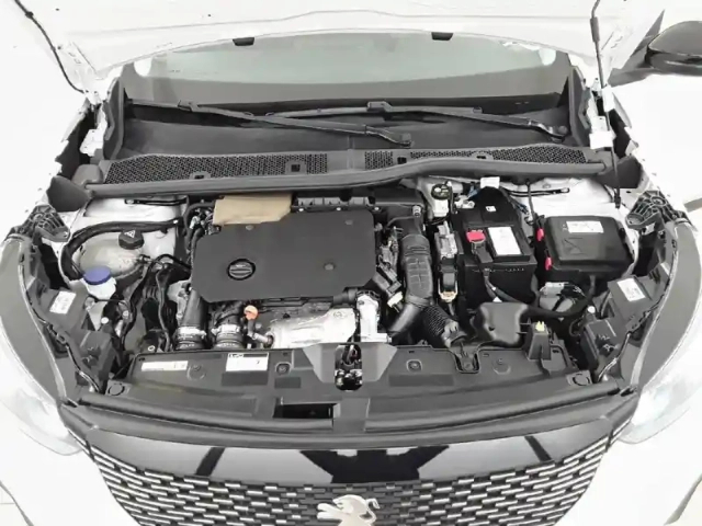 Peugeot 2008 bluehdi 130 s&amp;s eat8 — photo 62