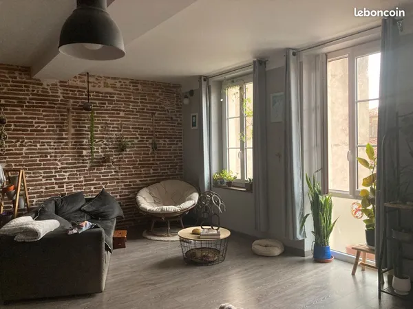 Loue maison + local commercial ou cabinet