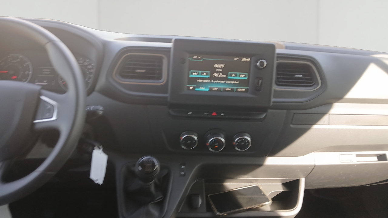 Renault MASTER FGN TRAC F3500 L1H1 BLUE DCI 135 — photo 9