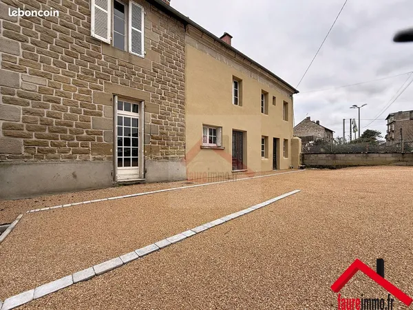Maison 2 pièces 65 m²