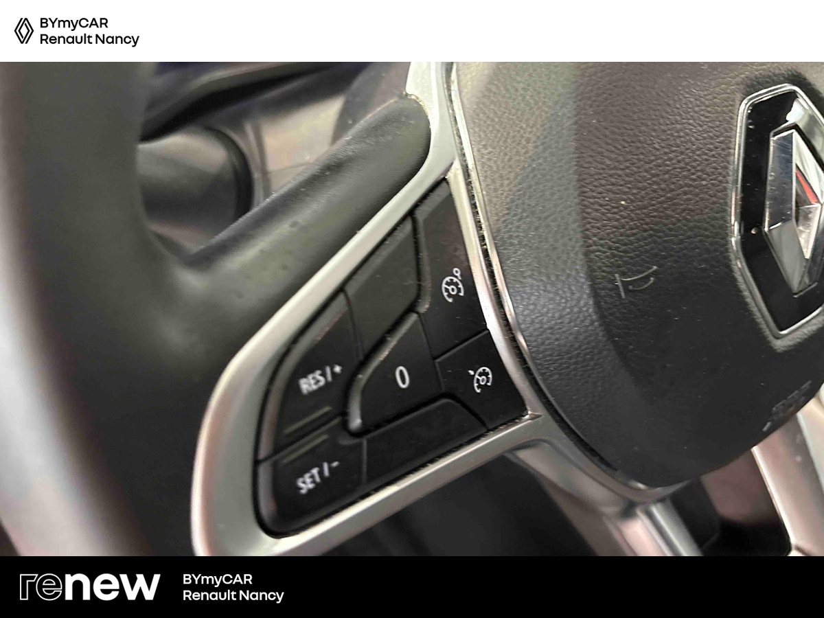 Renault Clio E-Tech full hybrid 145 — photo 22