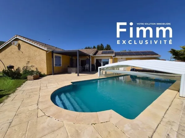 Maison de plain-pied 4 pièces 102 m²