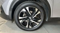 Peugeot 2008 1.2 PureTech 130ch S&S Allure 7cv — photo 31