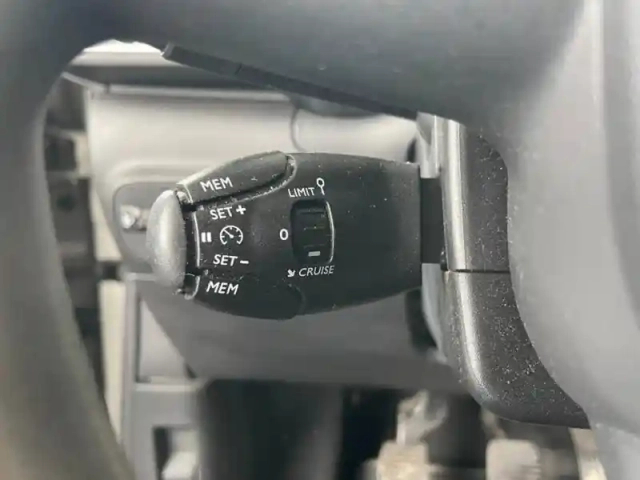 Citroën C3 1.2 puretech 83ch s&amp;s feel pack — photo 12