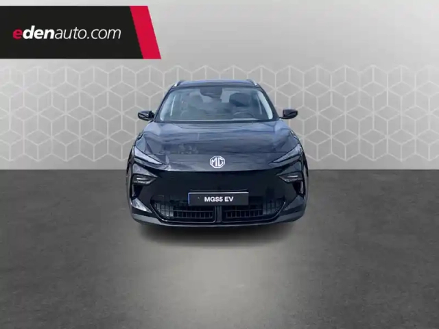 Mg Mgs5 ev 49kwh - 125 kw 2wd — photo 14