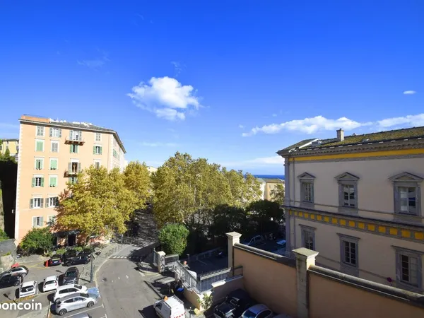 Appartement 3 pièces 85 m²