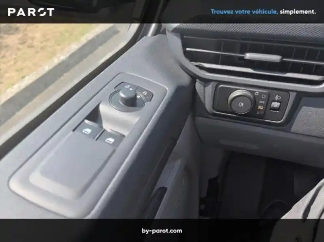 Ford Custom fg 280 l1h1 2.0 ecoblue 136ch trend — photo 6