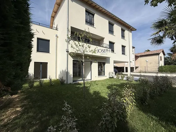 T3 NEUF AVEC JARDIN
