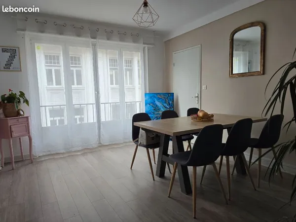 Grand appartement de 126 m² en plein coeur du centre-ville — Idéal famille ou investissement (coloca