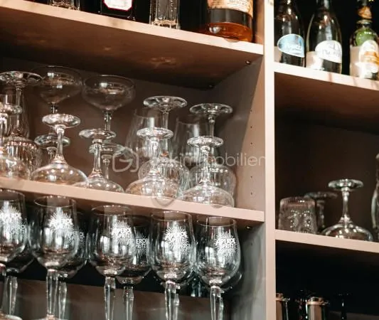 Local bar 111 m²