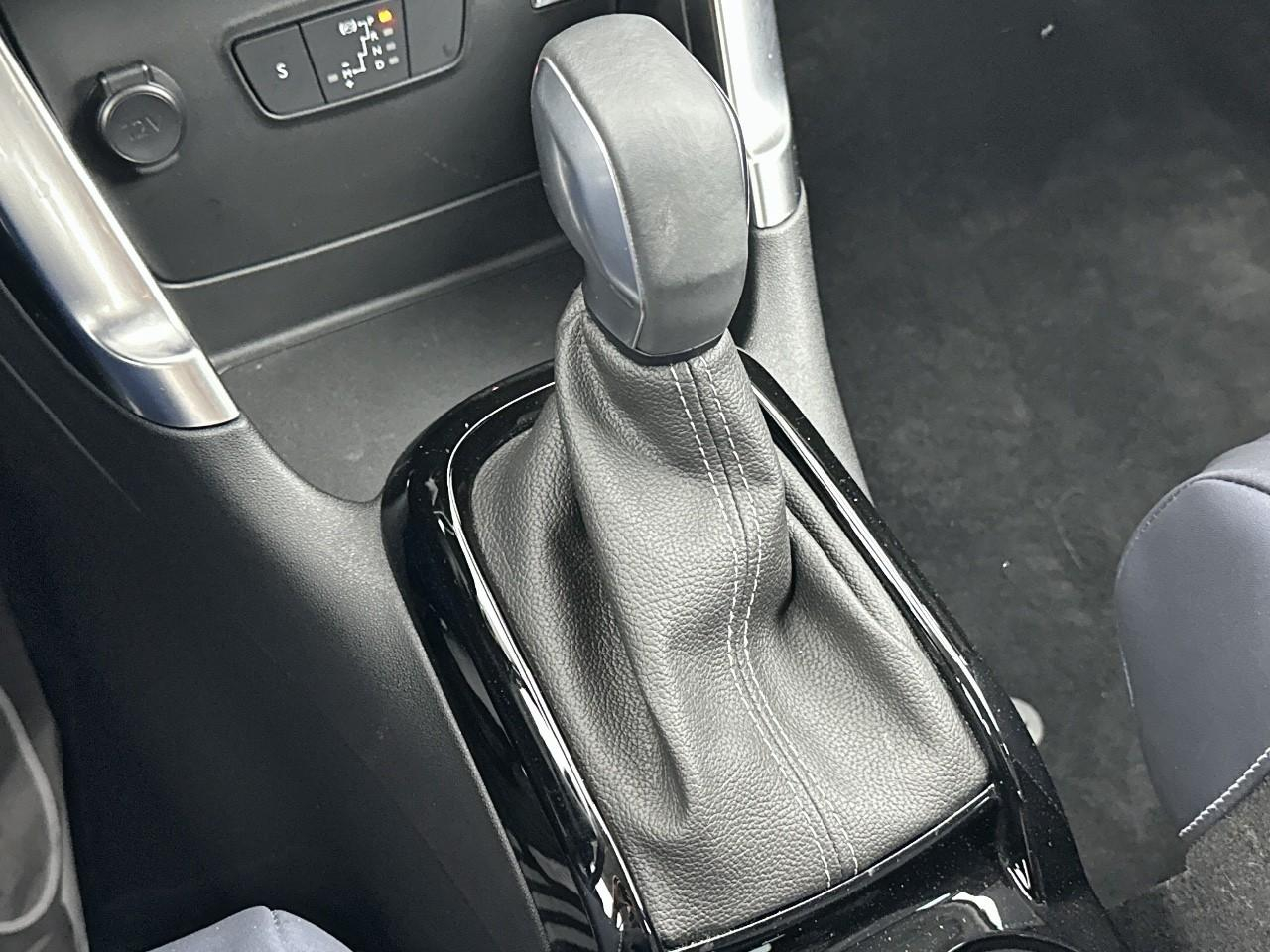 Citroën C3 Aircross puretech 130 s&s eat6 shine — photo 29