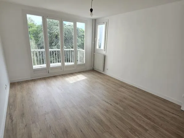2 Pièces · 45 m² · Le Bourget 93350 · Quartier Gare - Division Leclerc - Chevalier de la barre