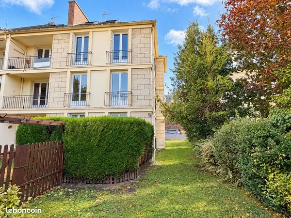 Appartement 3 pièces 68m² SAINT MICHEL