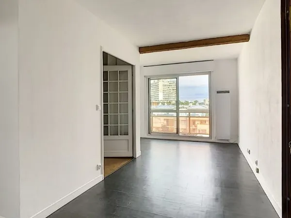 Studio 1 pièce 31 m²