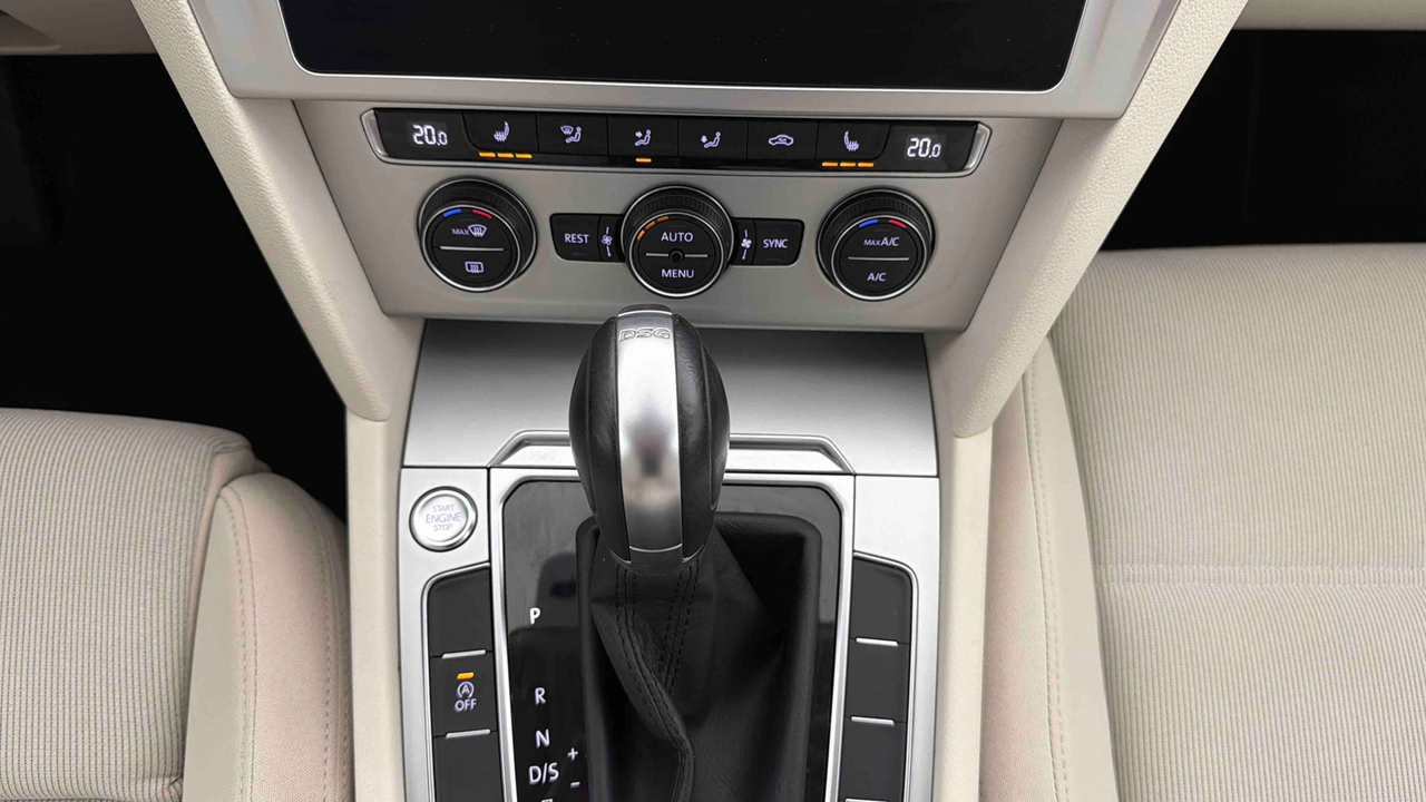 Volkswagen Passat SW 1.4 TSI 150 ACT BMT DSG7 — photo 38