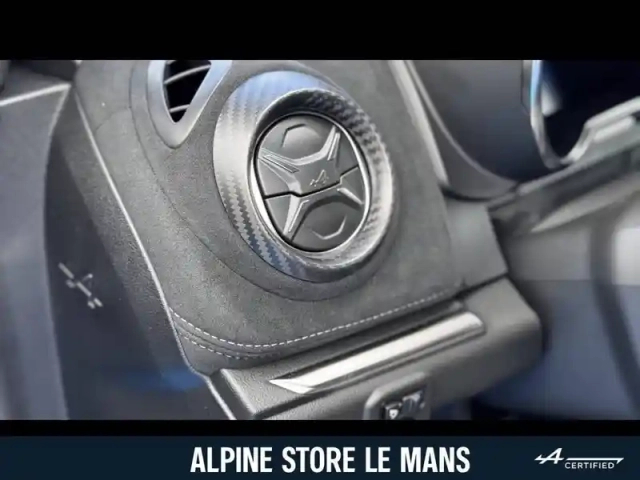 Alpine A110 — photo 15