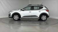 Dacia Sandero 1.0 TCe 90ch Stepway Confort -22 — photo 7