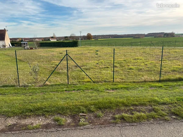 Terrain constructible 944 m² - Permis 2 logements + étude G2