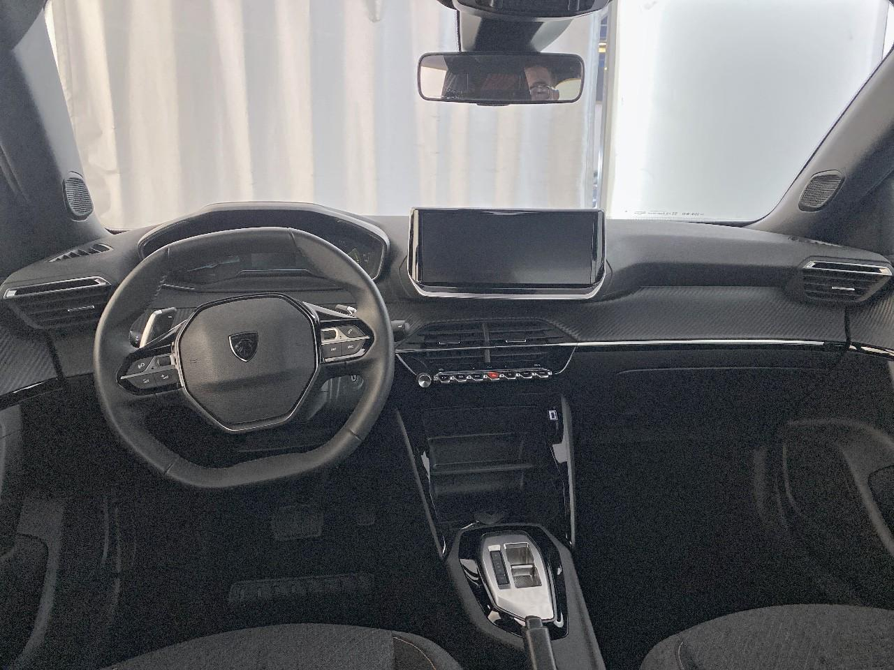 Peugeot 2008 hybrid 136 e-dcs6 style — photo 8
