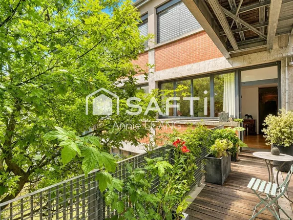 Loft de caractère 103 m² - 3 chambres - Parking - À 15 min du métro Mairie de Montreuil