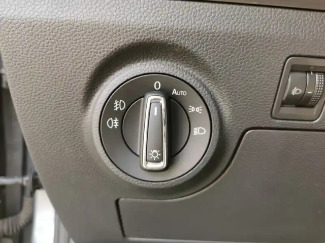 Seat Ibiza style 1.0 tsi 95 ch bvm5 — photo 14
