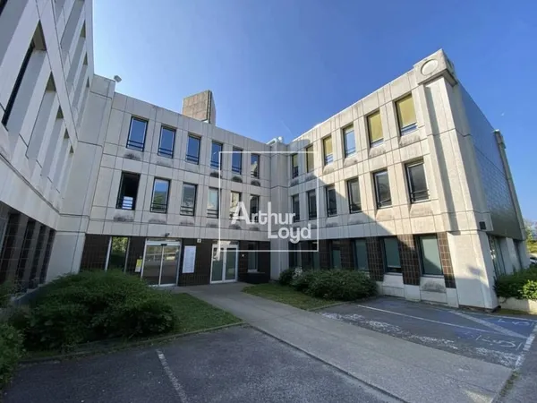 Local professionnel 453 m²