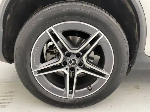 Mercedes Glc coupé 300 e 9g-tronic 4matic — photo 36