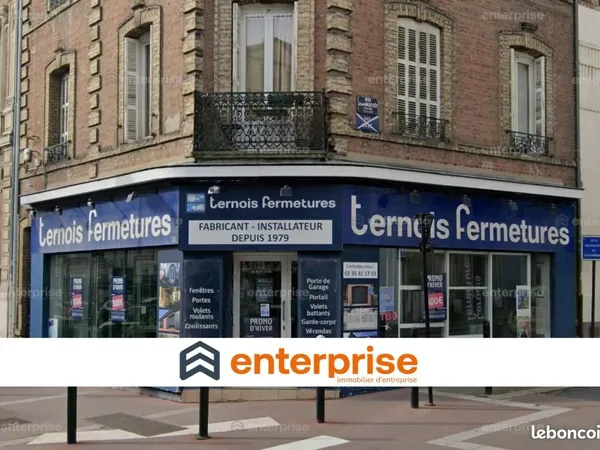 Local commercial 66 m²