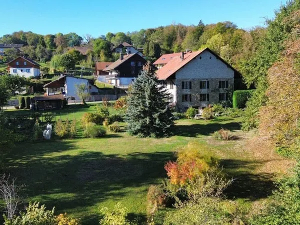 Maison 6 pièces 250 m²