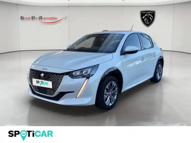 Peugeot 208 e- 136ch roadtrip
