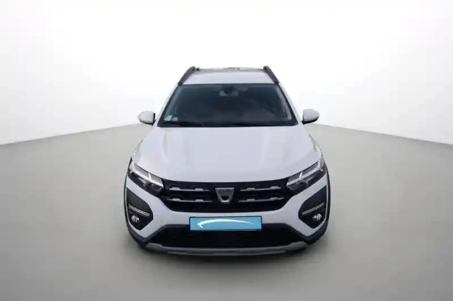 Dacia Jogger tce 110 5 places — photo 2