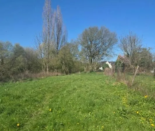 Terrain 710 m² Trefumel