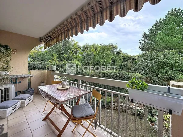 Bas Corniche Fleurie, bel appartement T3 avec terrasse garage