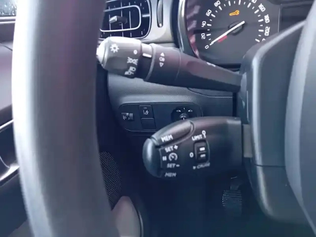 Citroën C3 puretech 83 s&amp;s bvm5 — photo 18
